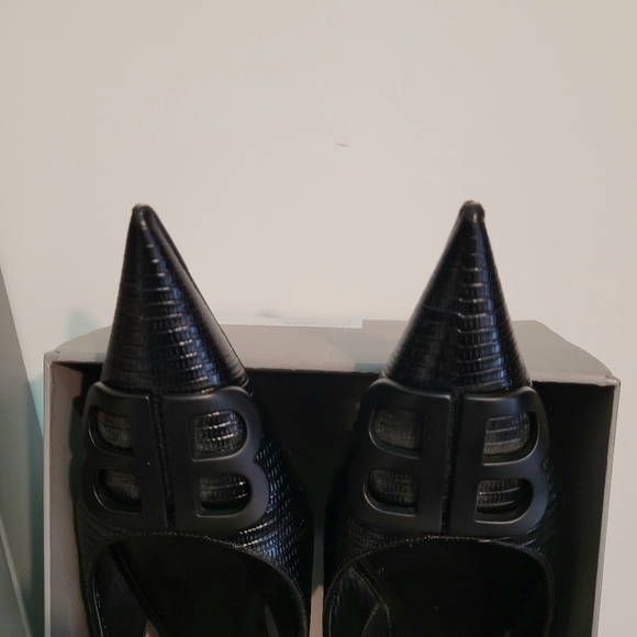 Balenciaga Knife Slingback Flats - Picture 5 of 7